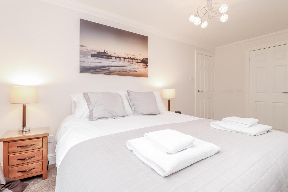 3 Queens Gardens Sea View Apartment Істборн Екстер'єр фото